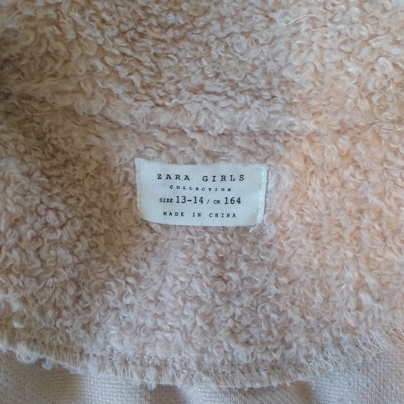 Zara Fuzzy Bomber - Picture 7 of 9